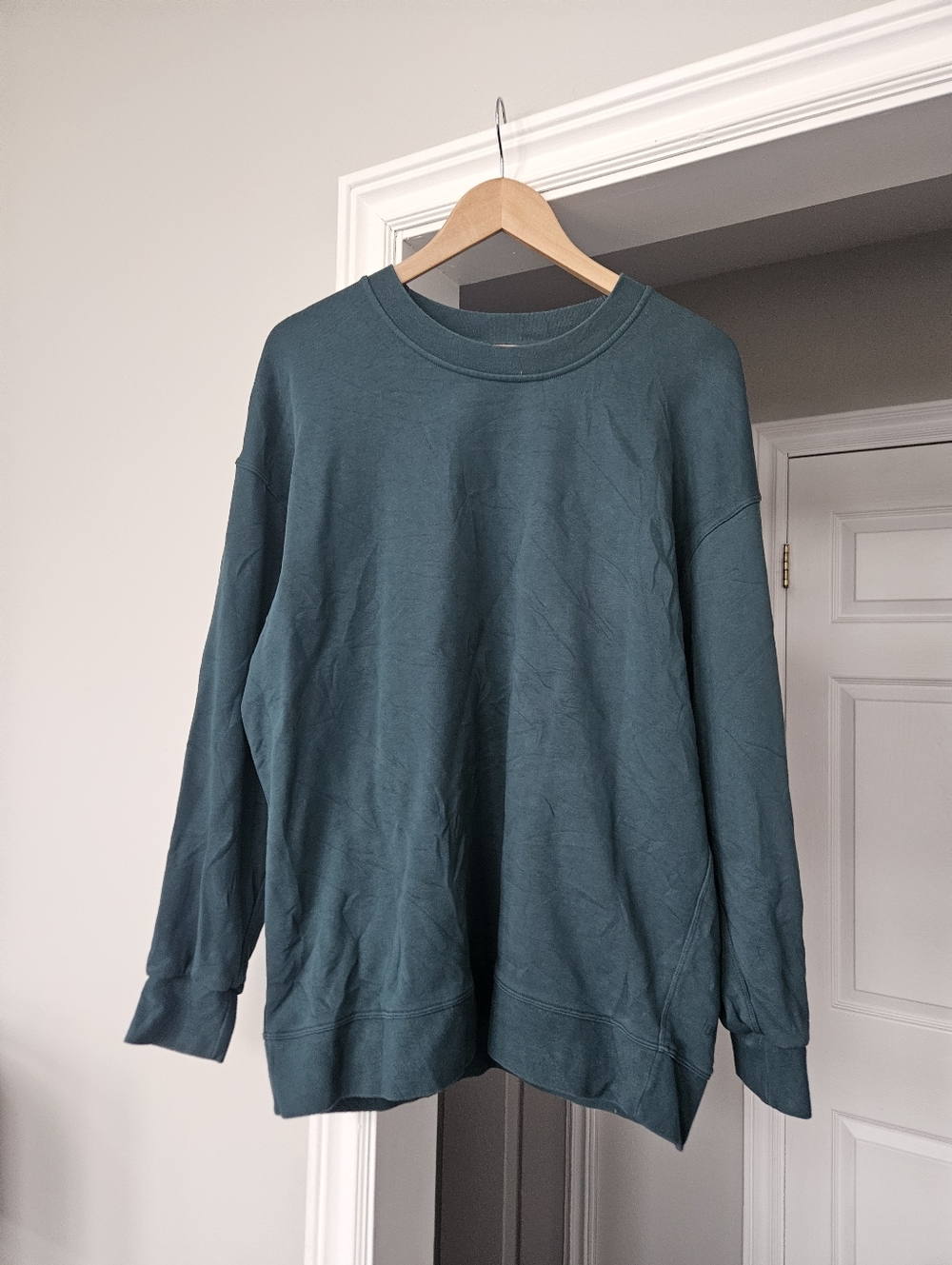 Lululemon Perfectly Oversized Crew